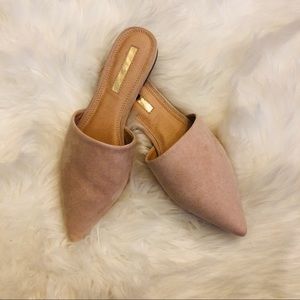 Liliana - Nude slip on mules